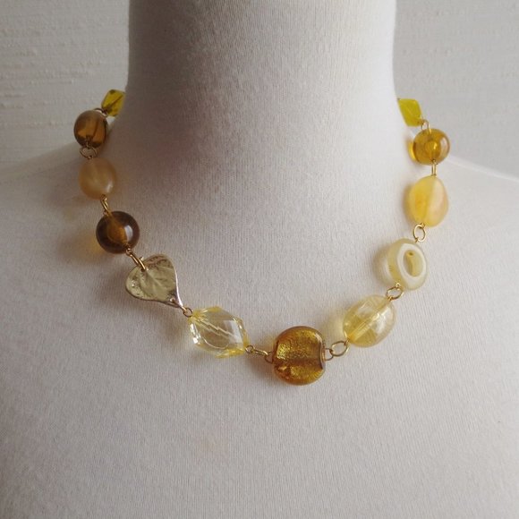 Yellow Gold Leaf Choker Length Statement Necklace - Picture 3 of 4